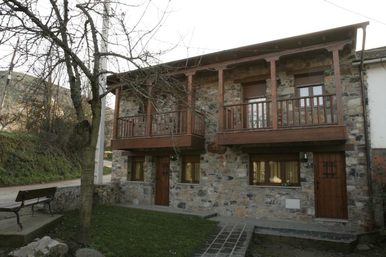 Vila Casa Rural Magdalena Espinareda de Vega Exteriér fotografie